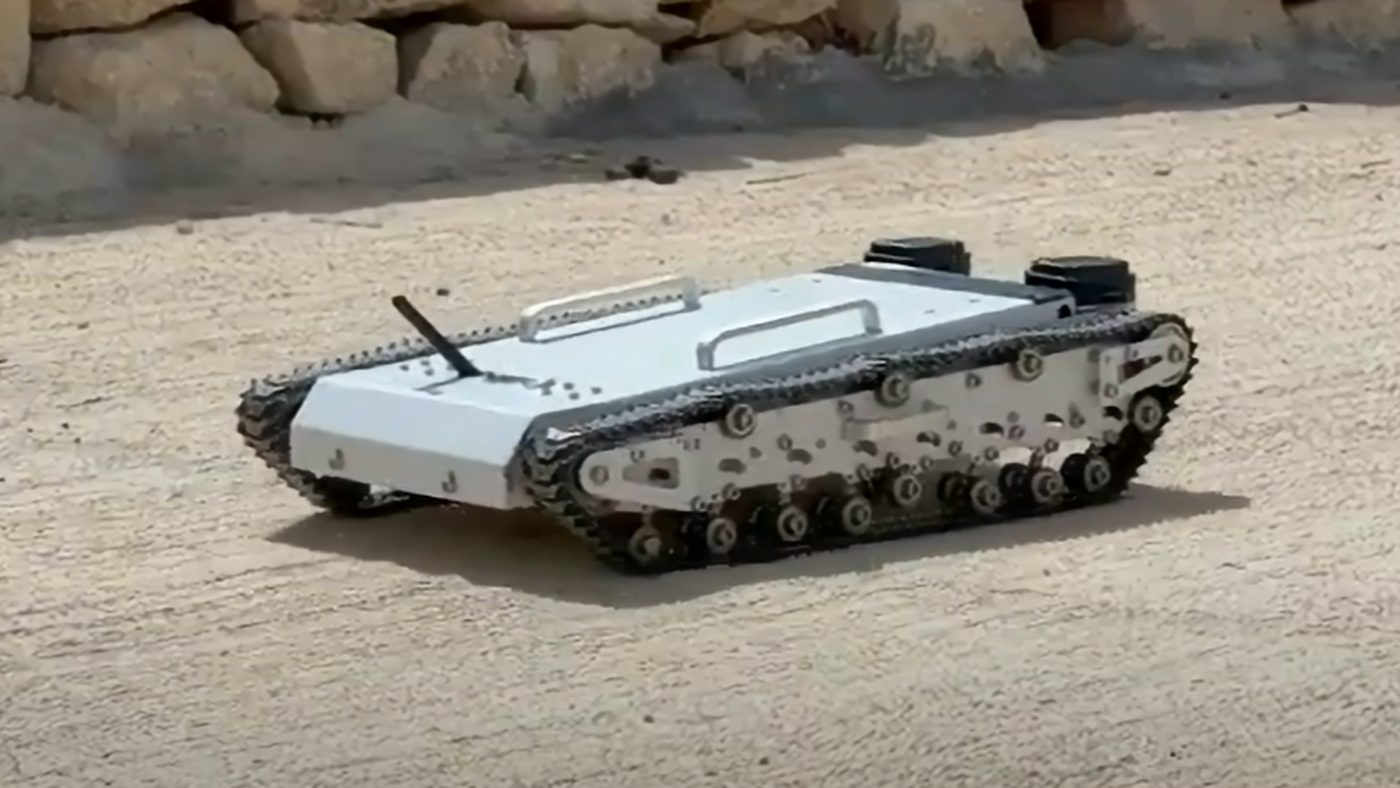 GNSS Crawler autonomous platform